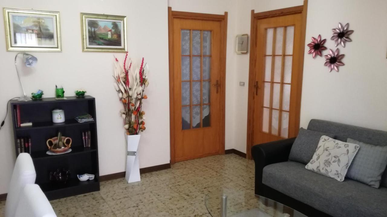 Mosas Apartment *